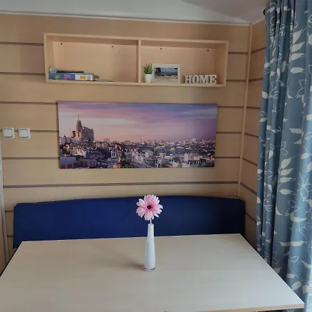 Chalet Smart Madrid Mit Terrasse, Europapark, Rulantica 15min Boofzheim